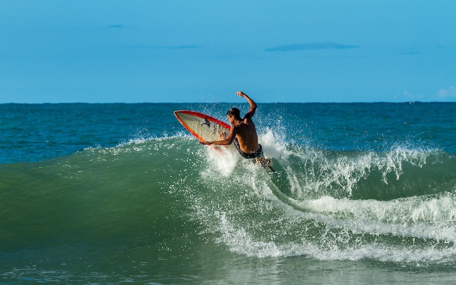 Turismo sostenible en Puerto Escondido: ¡Viaja y cuida el paraíso a la vez!
