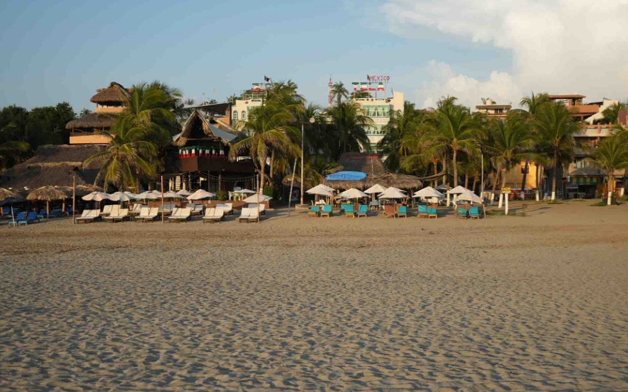 Descubre los secretos de Puerto Escondido: Un paraíso oaxaqueño desvelado